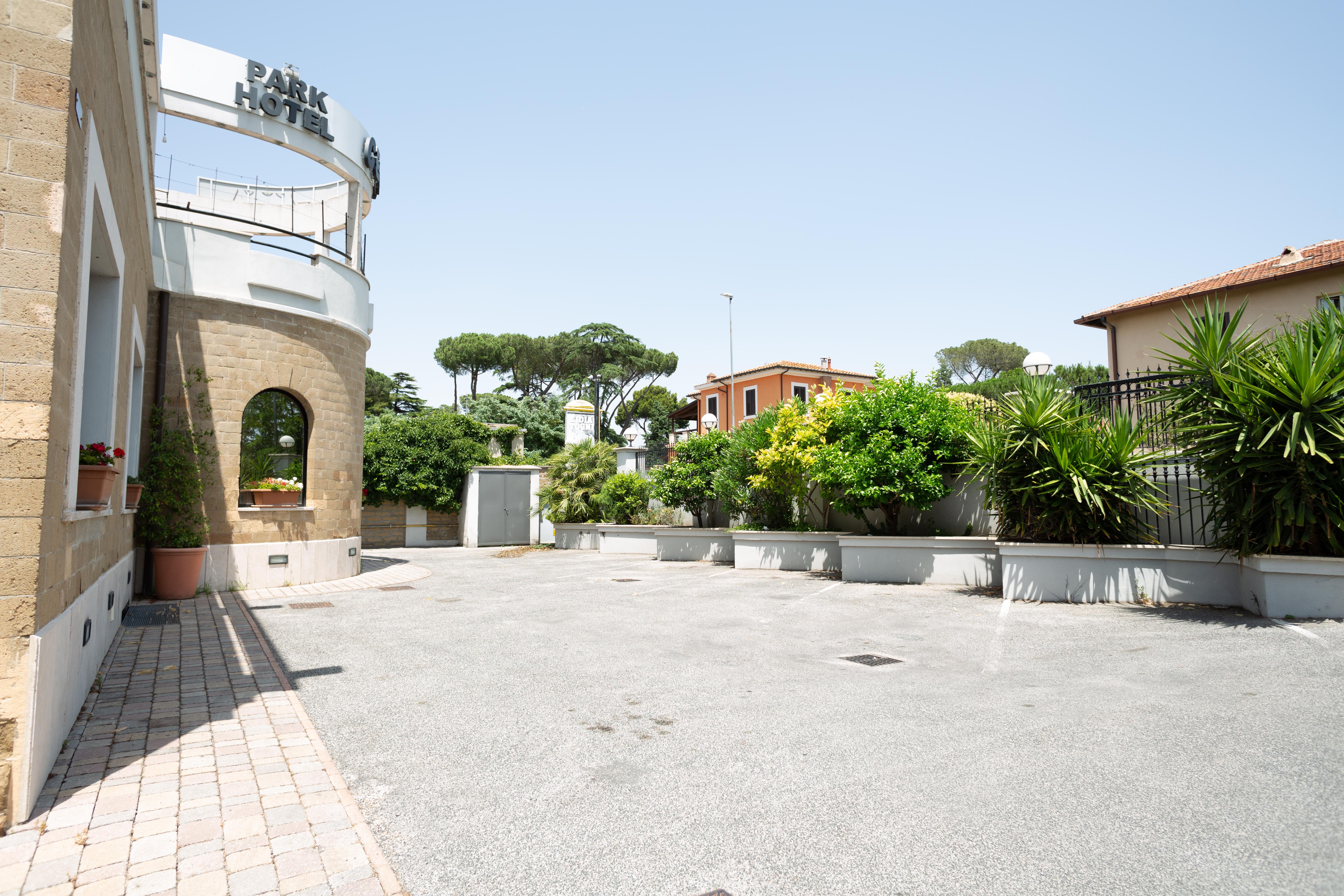 Cervara Park Hotel Рим Экстерьер фото