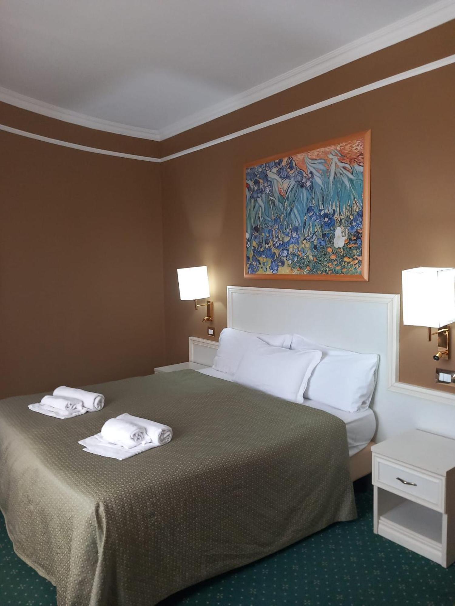 Cervara Park Hotel Рим Экстерьер фото