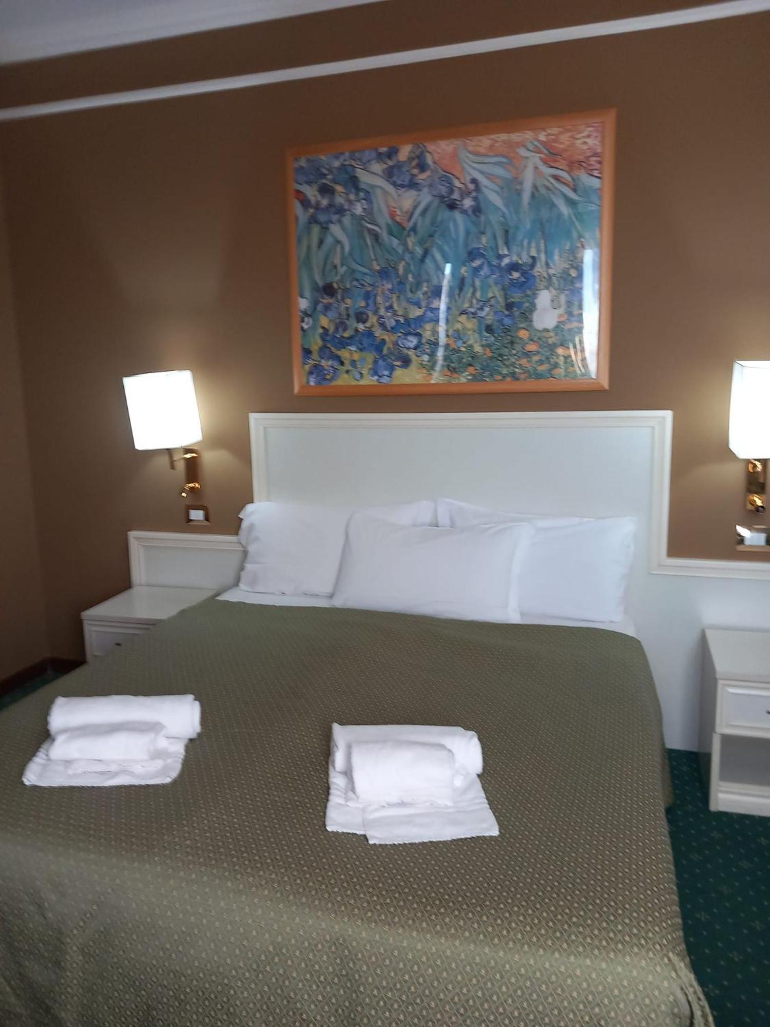 Cervara Park Hotel Рим Экстерьер фото