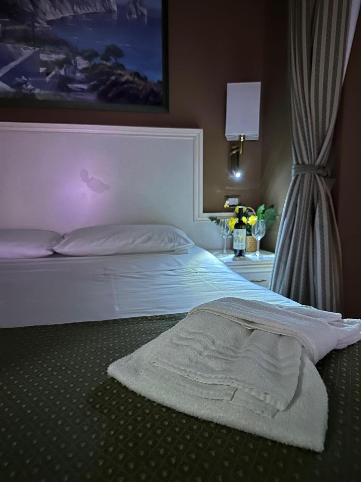 Cervara Park Hotel Рим Экстерьер фото