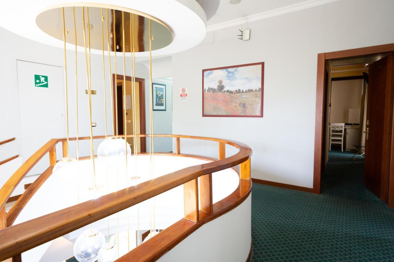 Cervara Park Hotel Рим Экстерьер фото