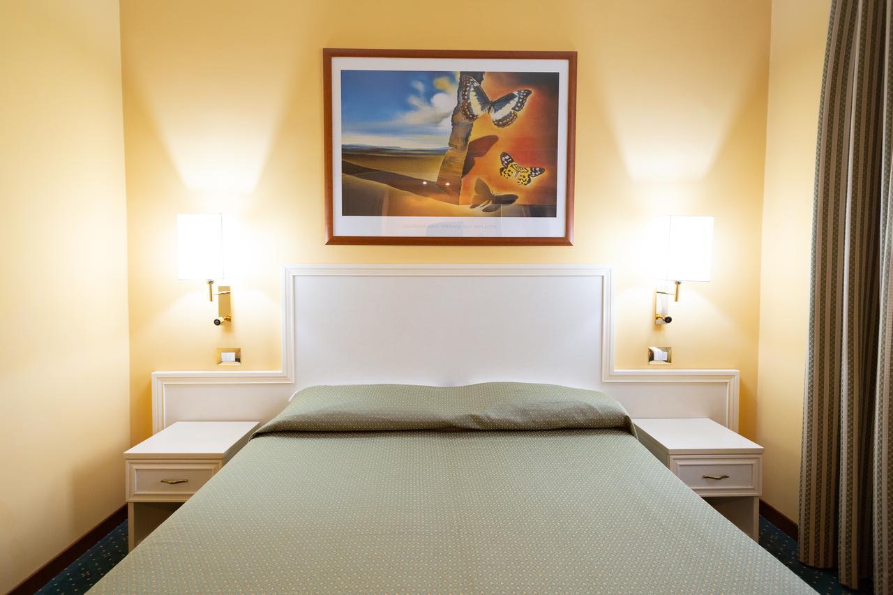 Cervara Park Hotel Рим Экстерьер фото