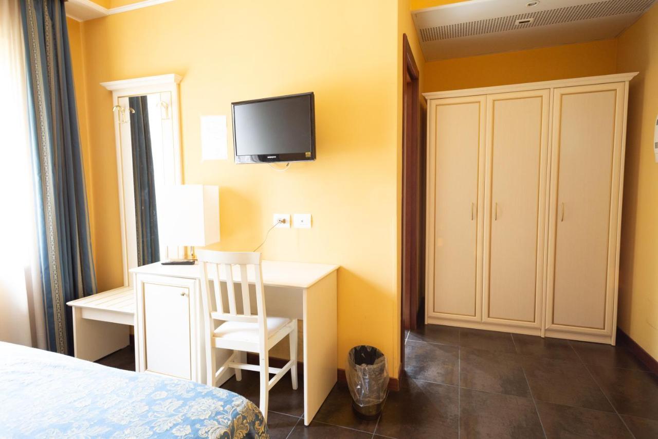 Cervara Park Hotel Рим Экстерьер фото